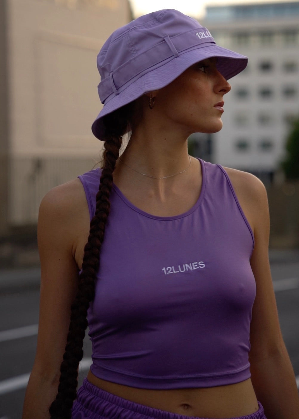 Le-tank-top-12L-l-indispensable-de-la-saison 12LUNES