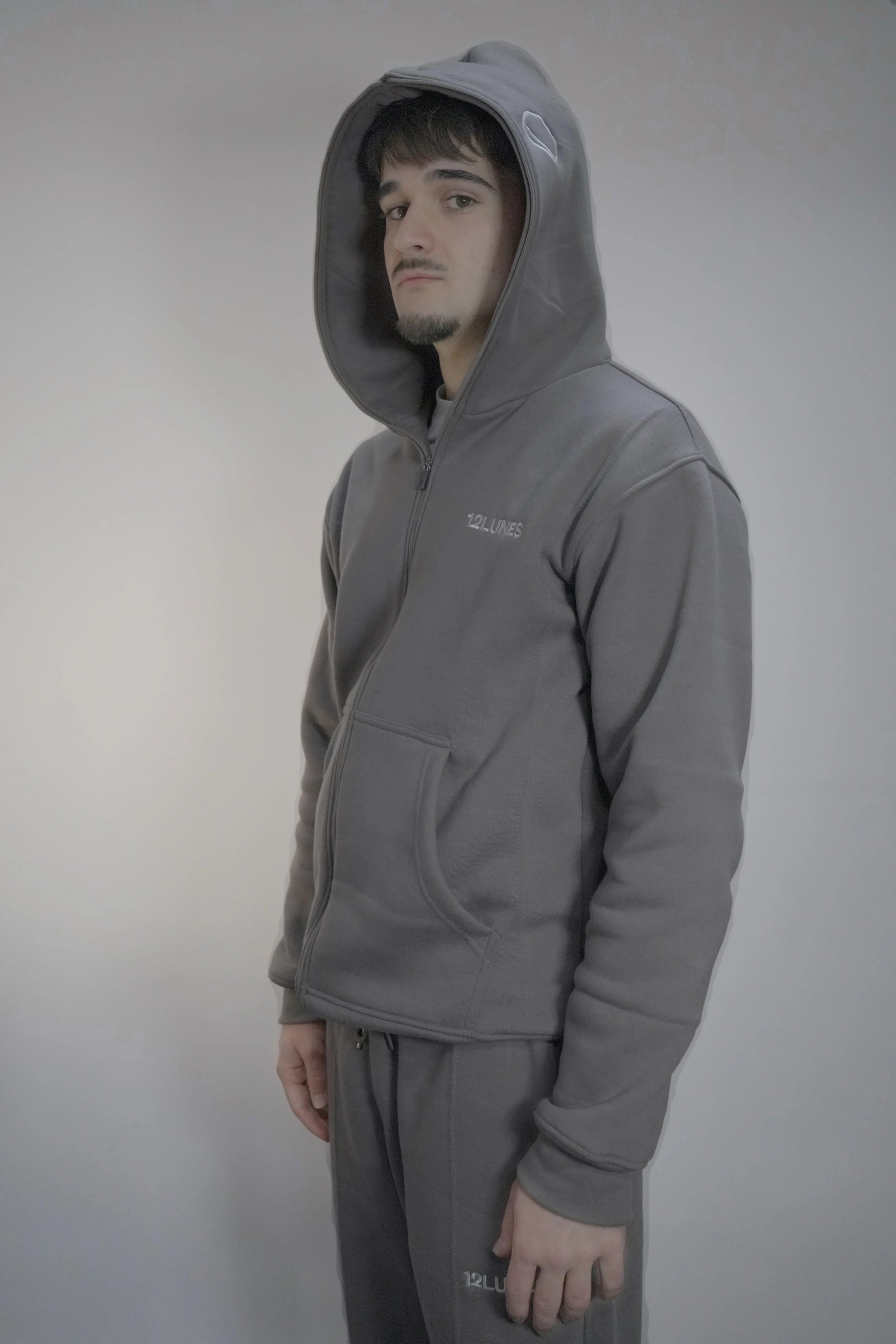 Full-zip Grey